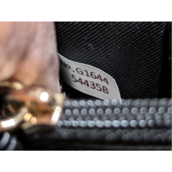 Coach New York ~ 2016 ~ 75th Anniversary Elegantly Smooth Black Leather Wristlet - Picture 13 of 16